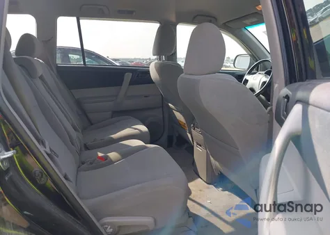 2010 Toyota Highlander Base V6 из США, поврежденный, VIN 5TDBK3EH2AS030487